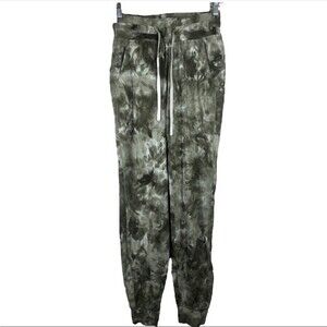 Lululemon Ready To Rulu High Rise Diamond Die Light Sage Medium Olive 2